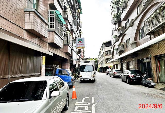 佳里公園路樓店面