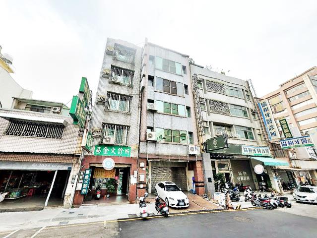 嘉義市吳鳳北路公寓