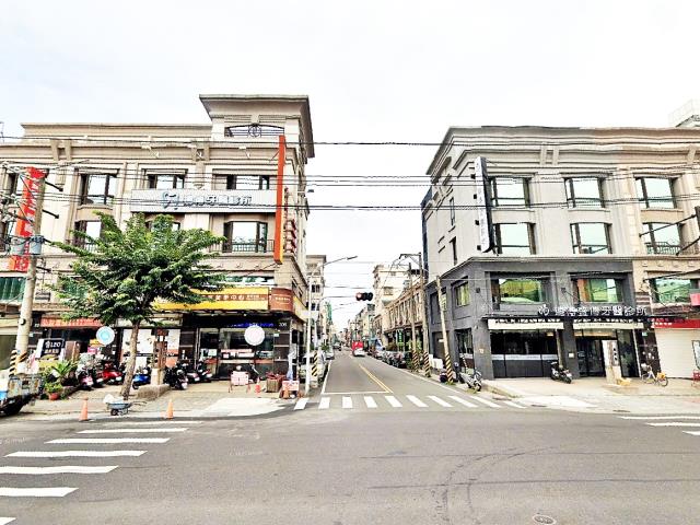 善化區和平路雙透店