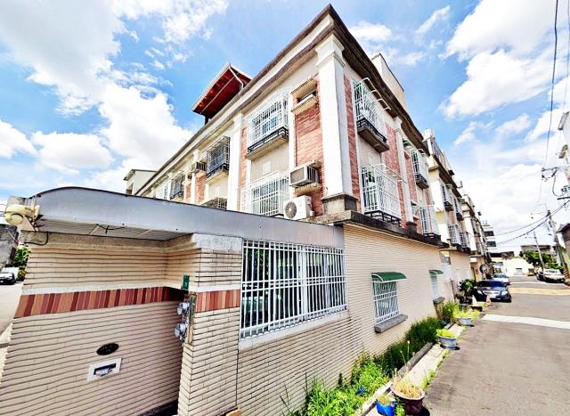 歸仁和順路一段別墅