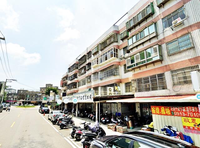 新竹成德路三房公寓