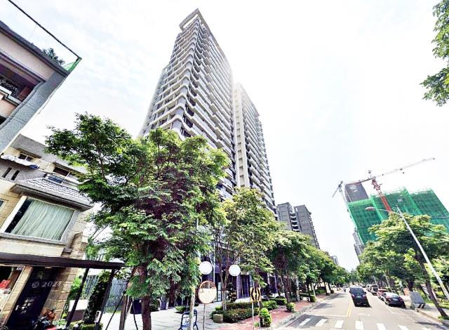 竹北市天空樹3房平車