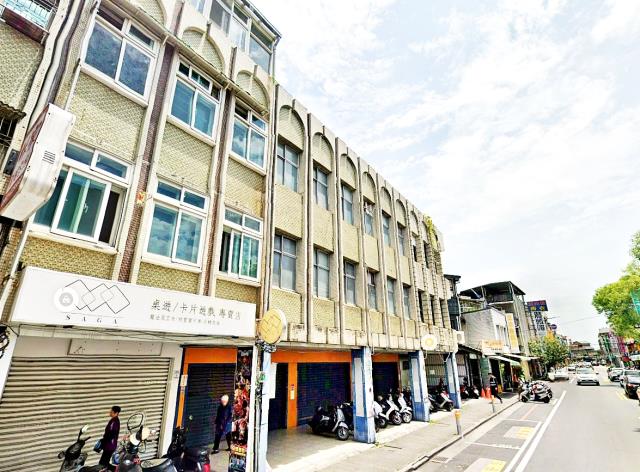 宜蘭市復興路一段透店