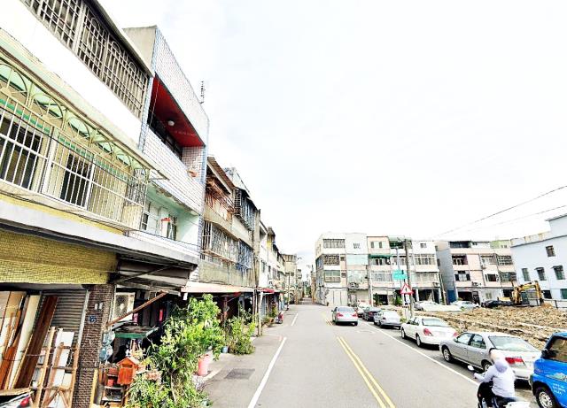 竹南鎮順興路透天