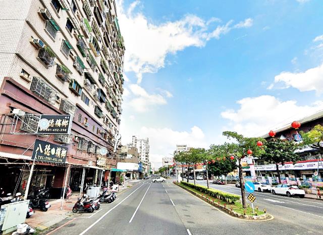 嘉義八德路漢諾雅郡